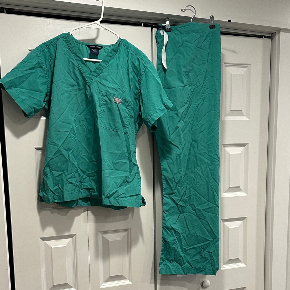 Scrubs